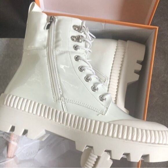 CHASE AND CHLOE Chelsey Shiny Patent Lug Sole Lace Up Side Zip Combat Boots 8.5 - Picture 3 of 5